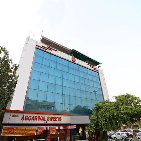 Oyo 2705 Hotel Preet Palace 뉴델리 외부 사진
