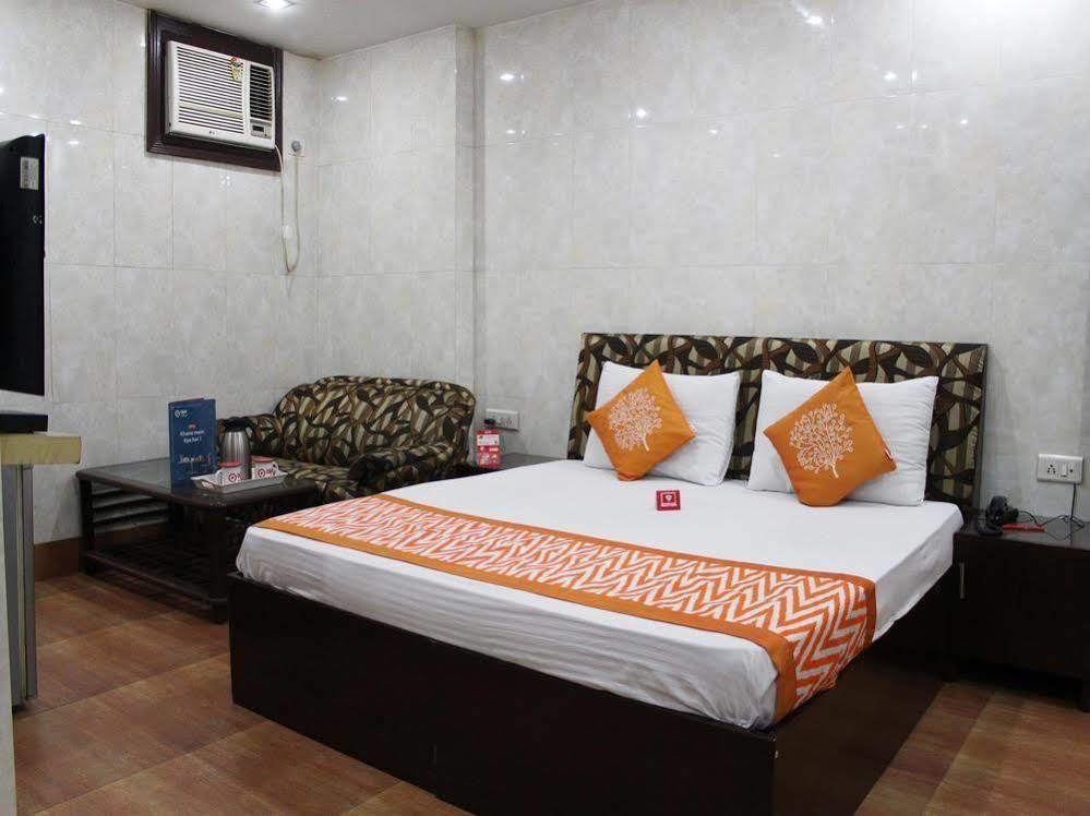 Oyo 2705 Hotel Preet Palace 뉴델리 외부 사진